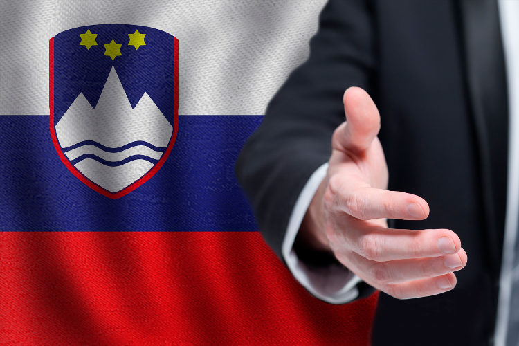 Вакансии лысьва доска объявлений работа